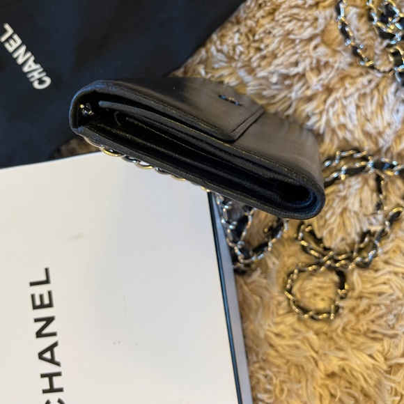 Chanel Black Leather Crossbody Wallet Purse Authentic - Picture 10 of 12
